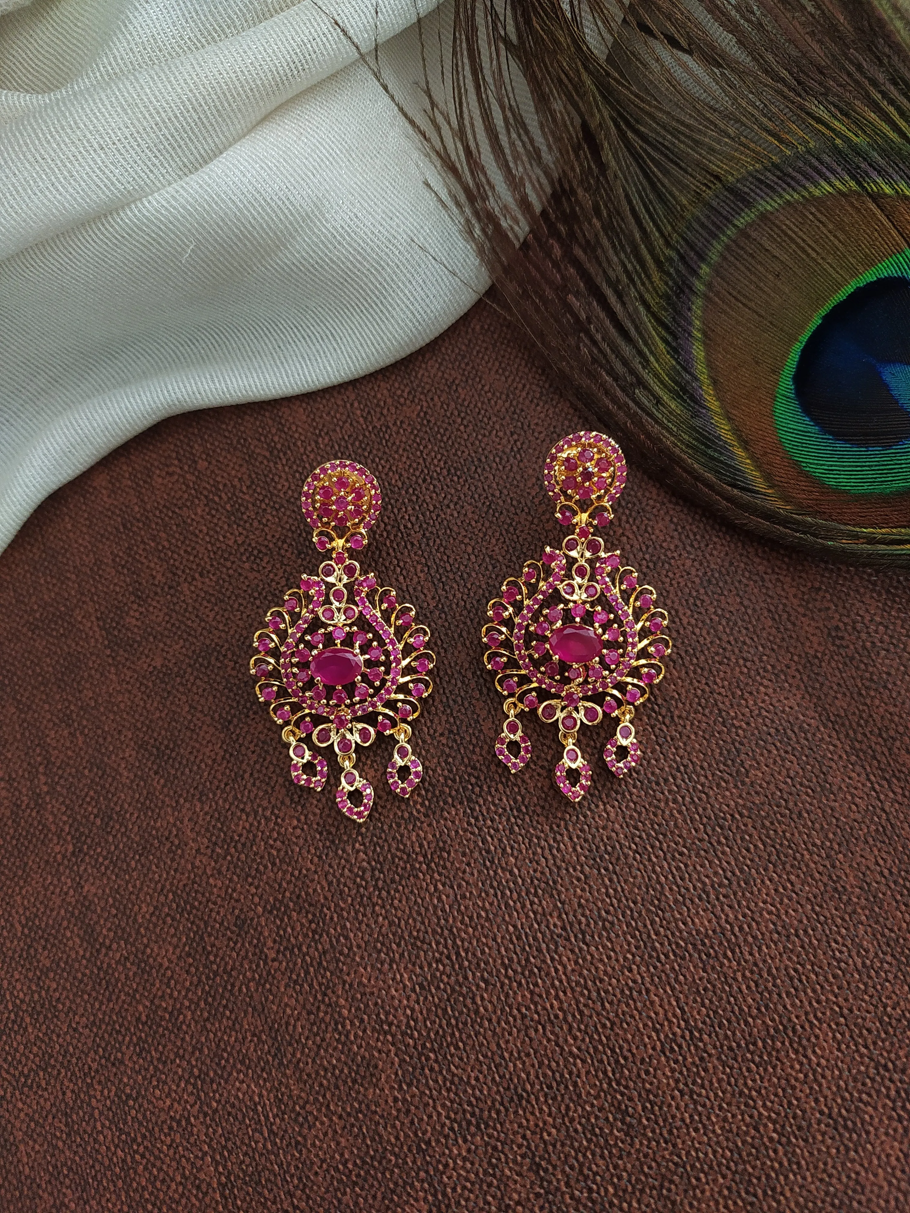 Beautiful Designer Gold Plated Zircon Necklace Set