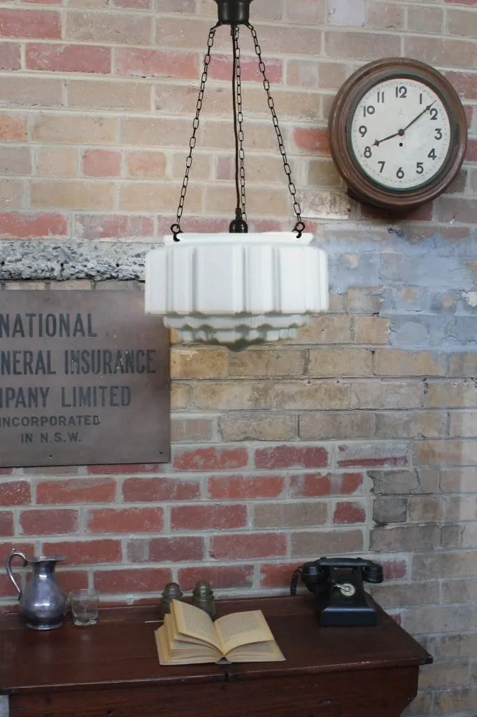 Deco Glass Hanging Light