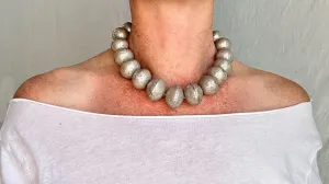 Graduated Silver Bead Necklace. Bench Beads. Gorgeous. 2298