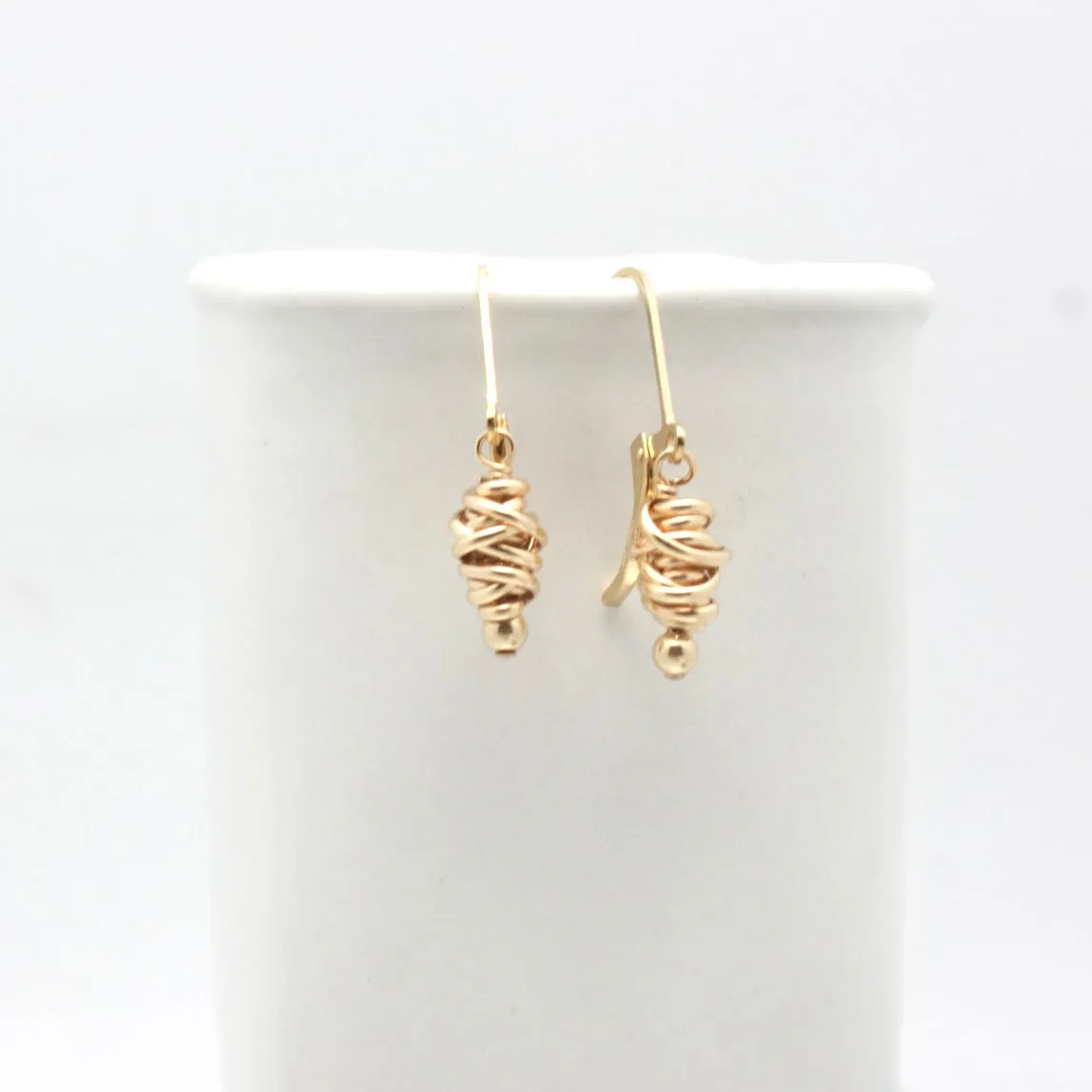 HERA Collection: Hera Mexican Crazy Lace & Gold Pendant Stretch Bracelet
