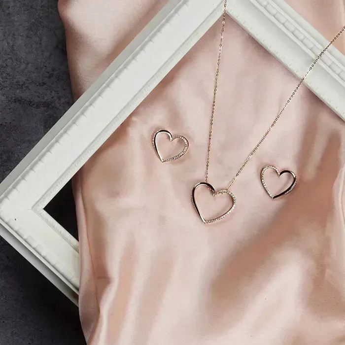 Intricate Twirl Heart Pendant Chain set