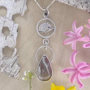 Laguna Lace Agate Pendant Necklace
