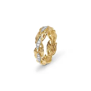Laurel Ring with Diamonds