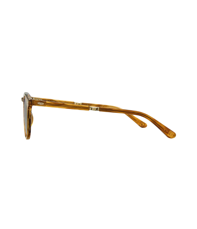 Luckman Sun 47 in White Gold & Boxwood Green