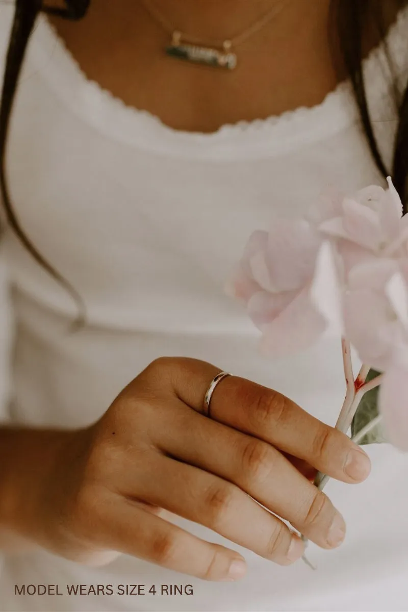 Signature Pinky Ring 2mm - 14ct Gold