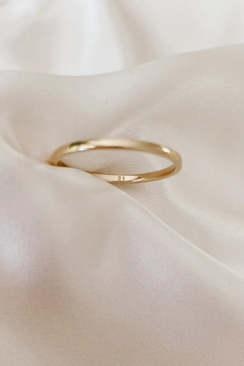 Signature Ring 1.5mm - 14ct Gold