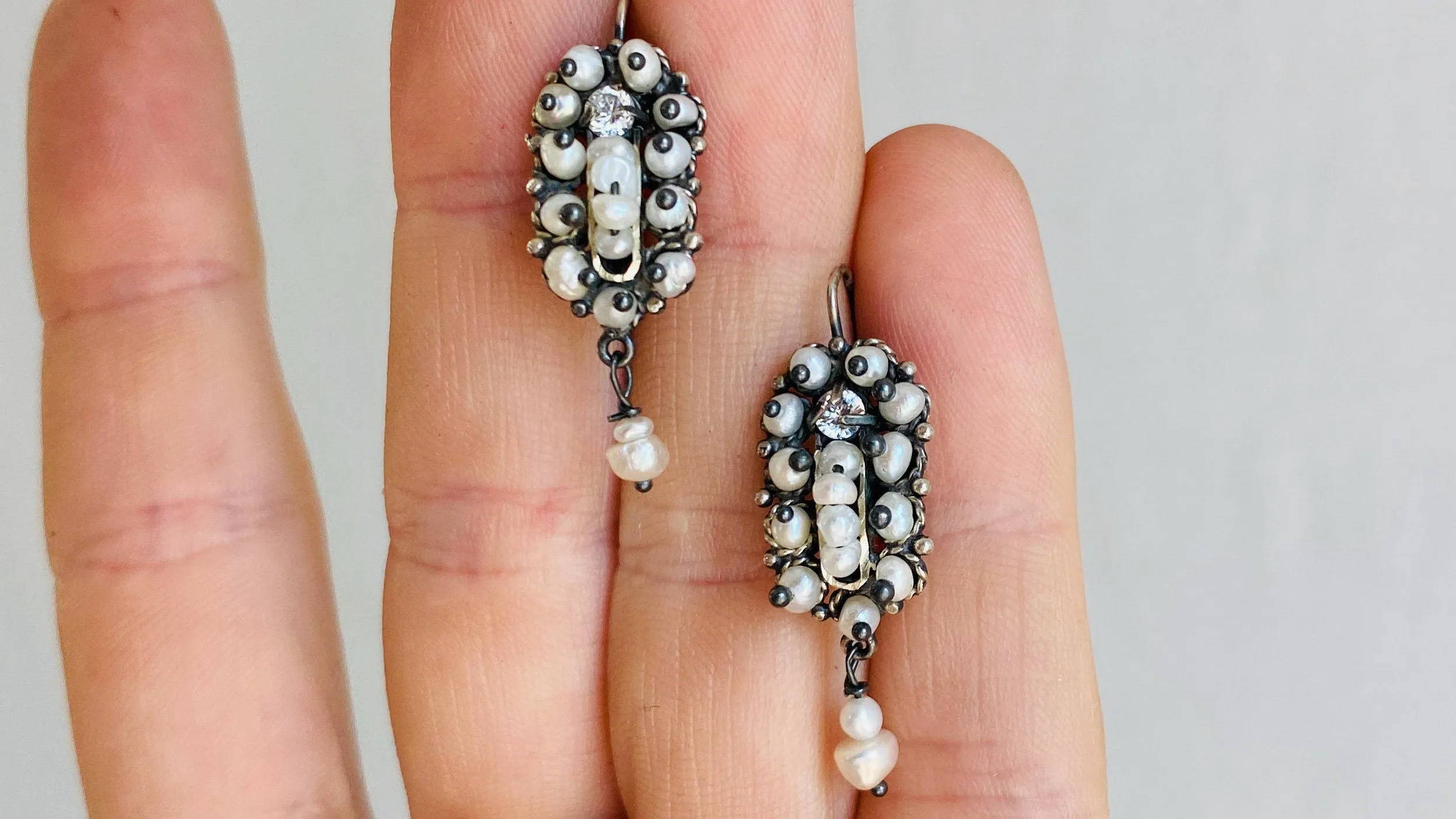 Vintage Oaxacan Filigree Earrings. Pearl & Silver. Borregos. Mexico. Frida Kahlo